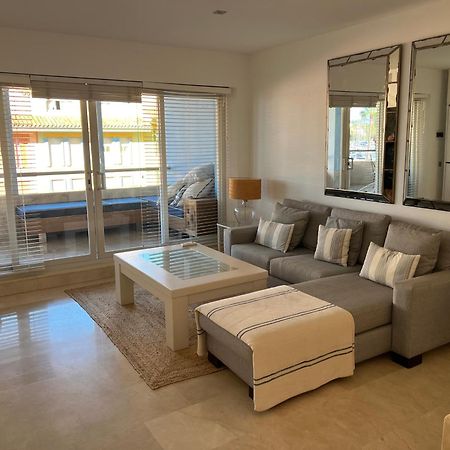 Apartamento Puerto Sotogrande Marina Eksteriør billede