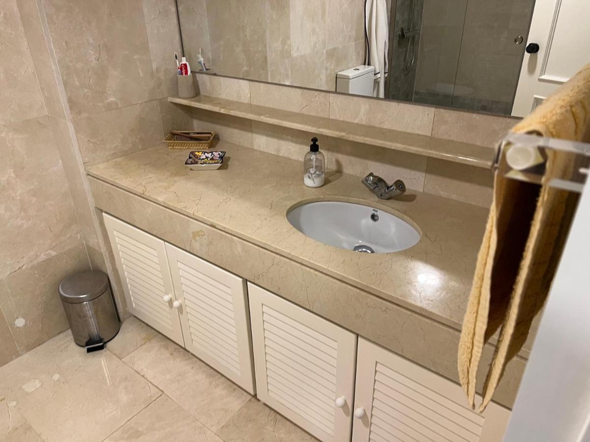 Apartamento Puerto Sotogrande Marina Eksteriør billede