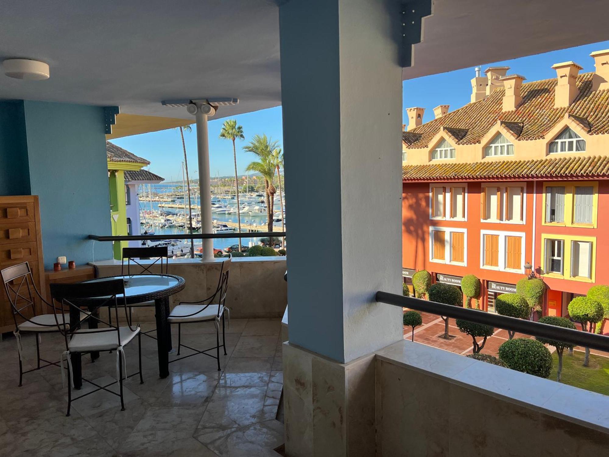 Apartamento Puerto Sotogrande Marina Eksteriør billede